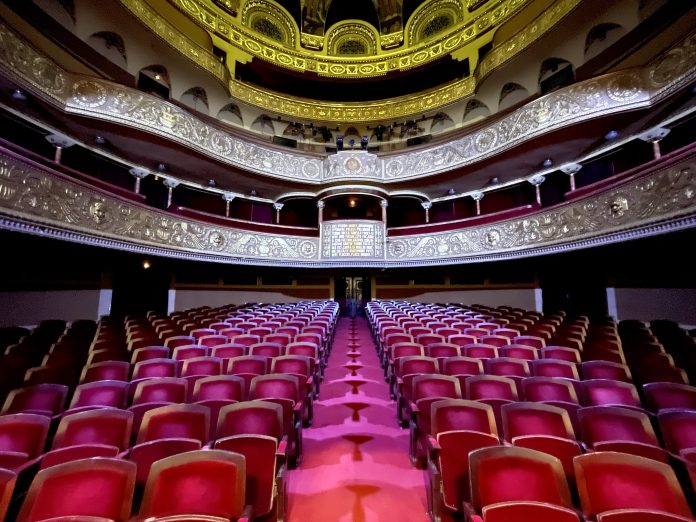 Teatrul Național din Timișoara lansează TNTm.ro, noul site și un tur virtual